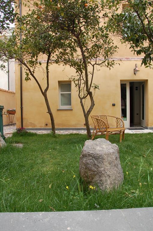 La Corte Di Lucina Terralba Exteriör bild